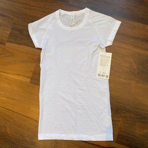 NWT Lululemon Swifty Tech SS Crew (Original Version) Size 4